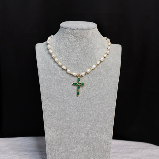 Pearl & Green Necklace